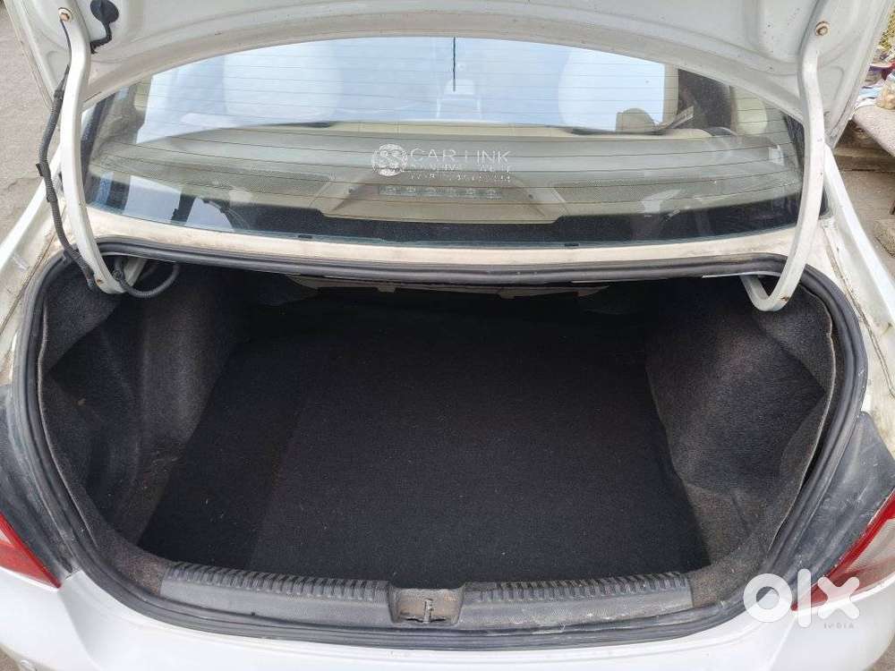 Maruti Suzuki Estilo Vxi Abs, 2013, Petrol