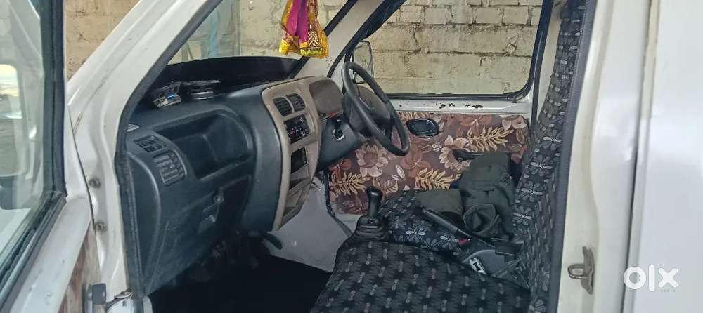 Maruti Suzuki Eeco 2015 Petrol 100000 Km Driven