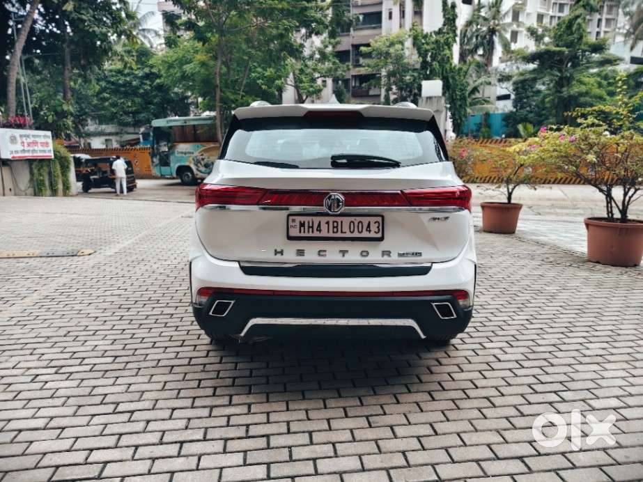 Mg Hector Plus Savvy Pro 1.5 Turbo Petrol Cvt 7 Str, 2023, Petrol