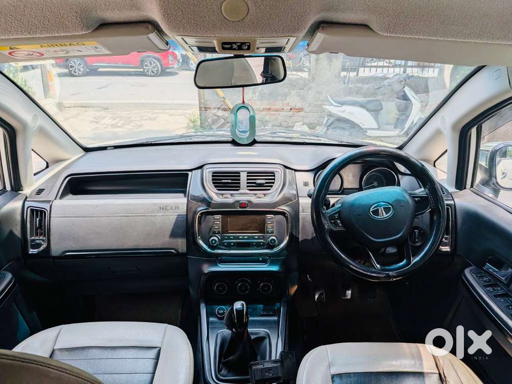 Tata Hexa Xe, 2017, Diesel