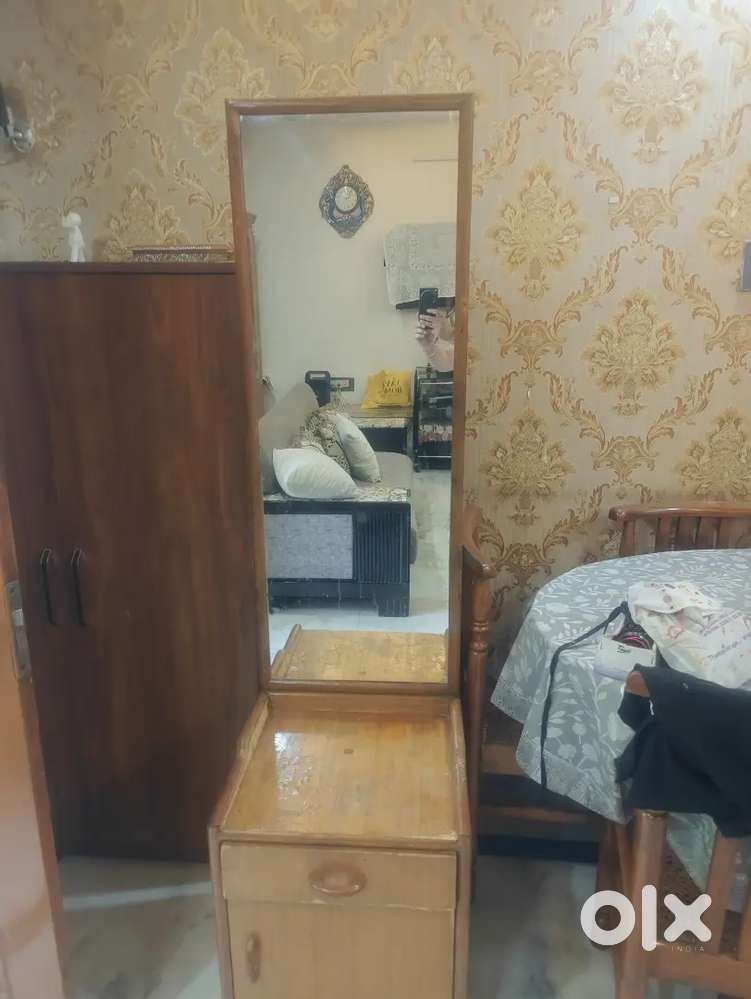 Dressing table - Beds & Wardrobes in Indira Nagar, Lucknow - 1860099190