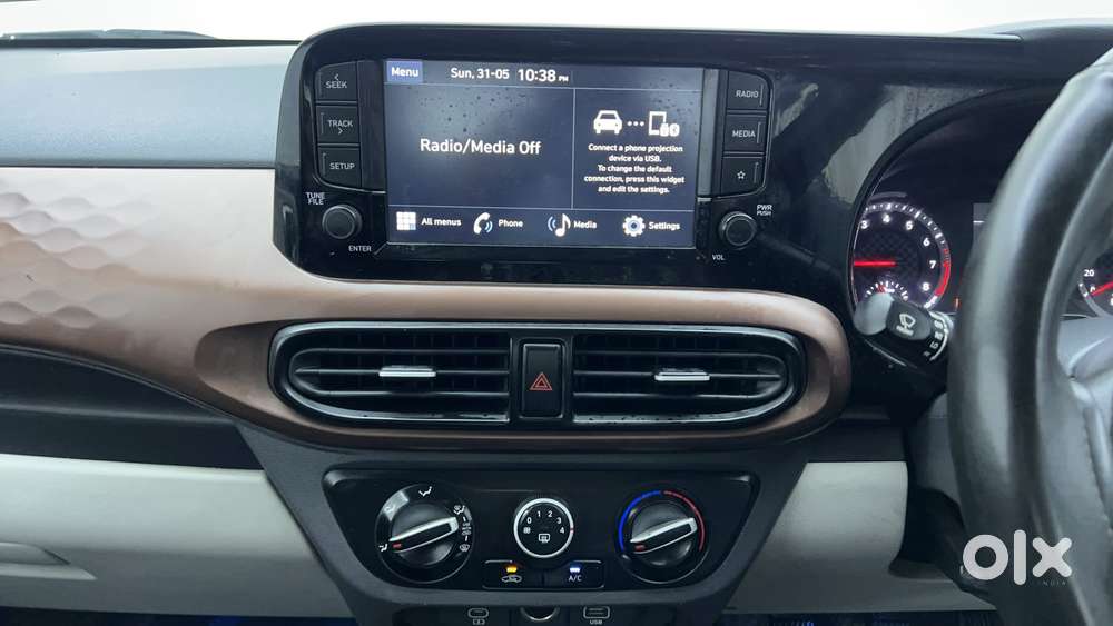 Hyundai Aura 1.2 Sx Cng, 2023, Cng & Hybrids