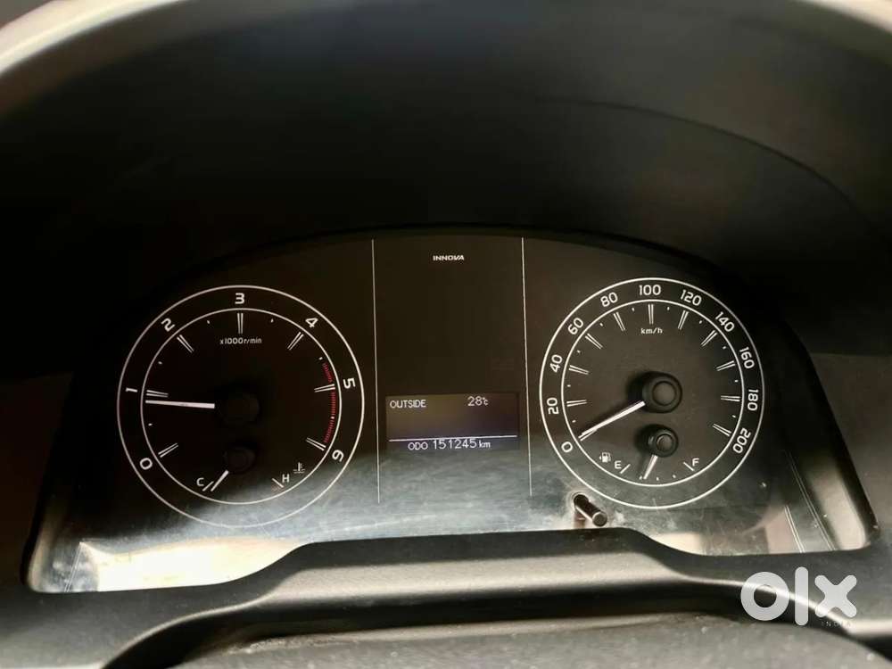 Toyota Innova Crysta 2.4 G Mt 7 Str, 2019, Diesel