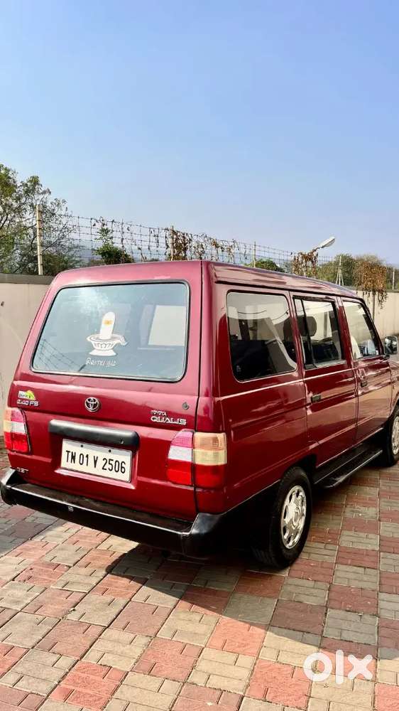 Toyota Qualis 2002 Diesel Good Condition Seat Covers New Tyre 80%