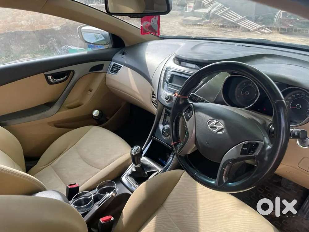 Premium, Stylish , Comfartble ,ultra Luxury Sedan Car