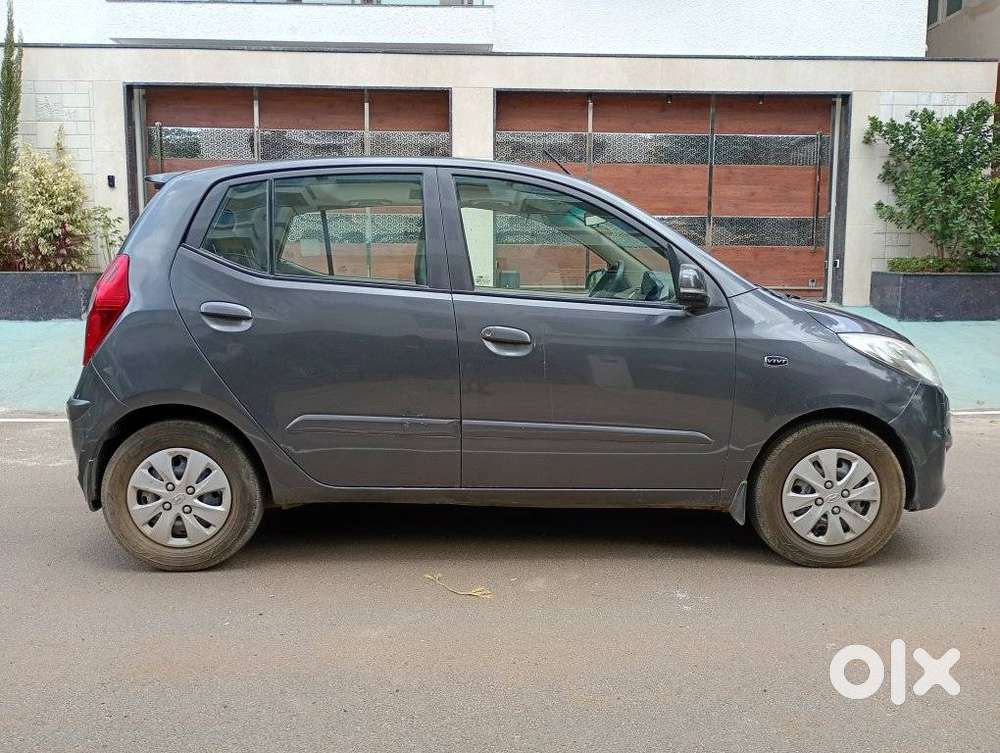 Hyundai i10 Magna Automatic, 2011, Petrol