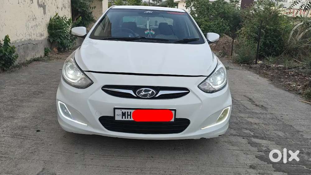 Verna1.6 Sx (0) With Sunroof Diamond Cut Alloy Wheel