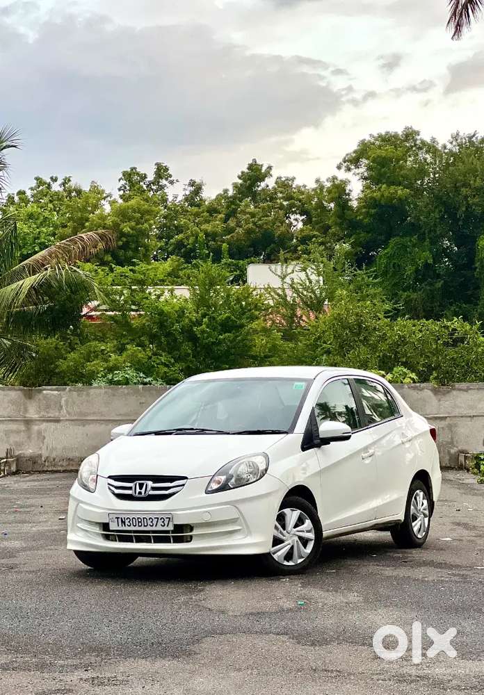 Honda Amaze 2015 Diesel Manual 120000 Km Driven