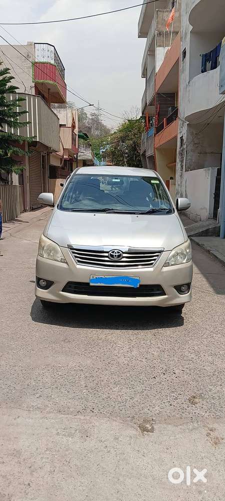 Toyota Innova