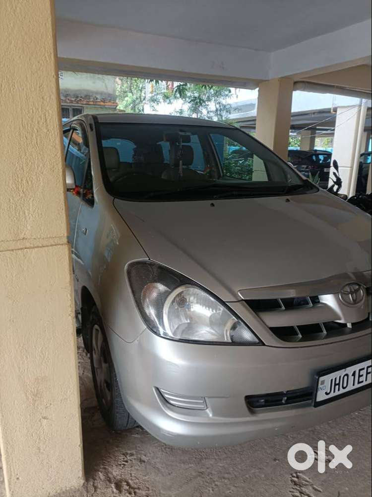 Toyota Innova Vvt-i  Non-accidental  Android Stereo