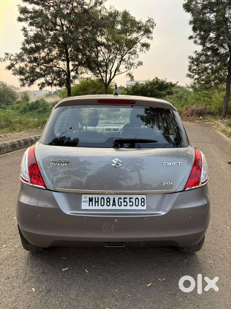 Maruti Suzuki Swift Zdi Plus, 2017, Diesel