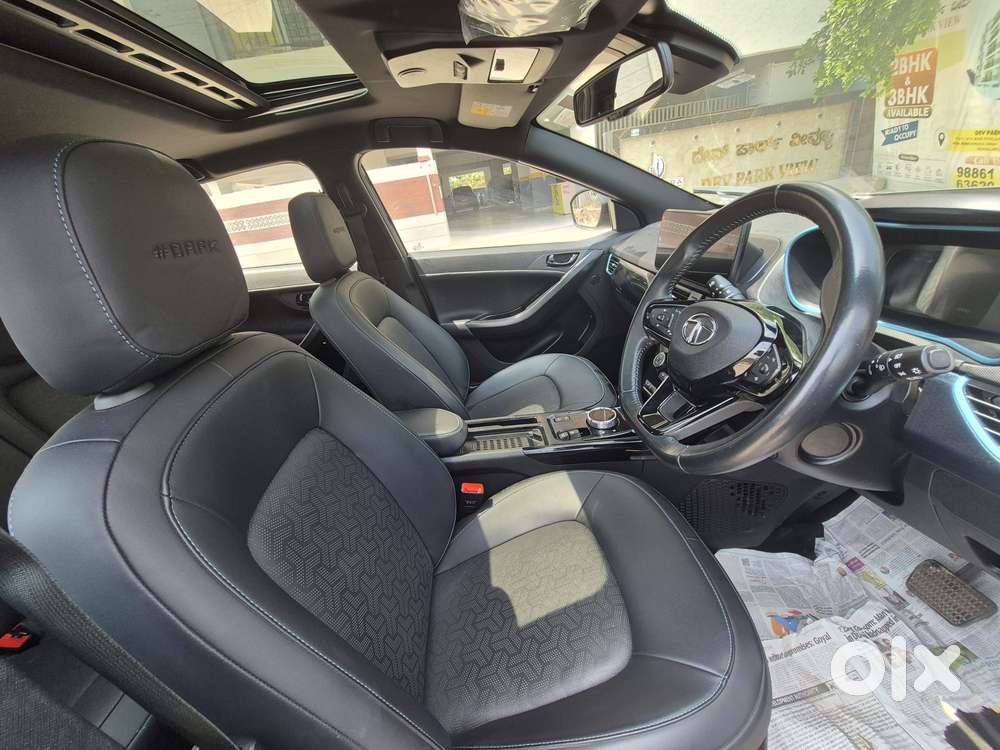 Tata Nexon Ev Max 3.3 Kw Xz Plus Lux Dark Edition, 2023, Electric