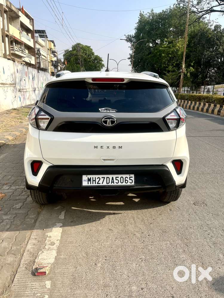 Tata Nexon 1.5 Revotorq Xm (s), 2021, Diesel
