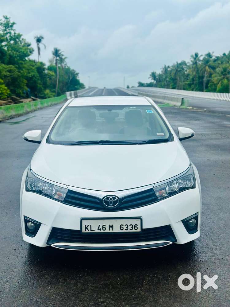 Toyota Corolla Altis 1.8 J, 2015, Diesel