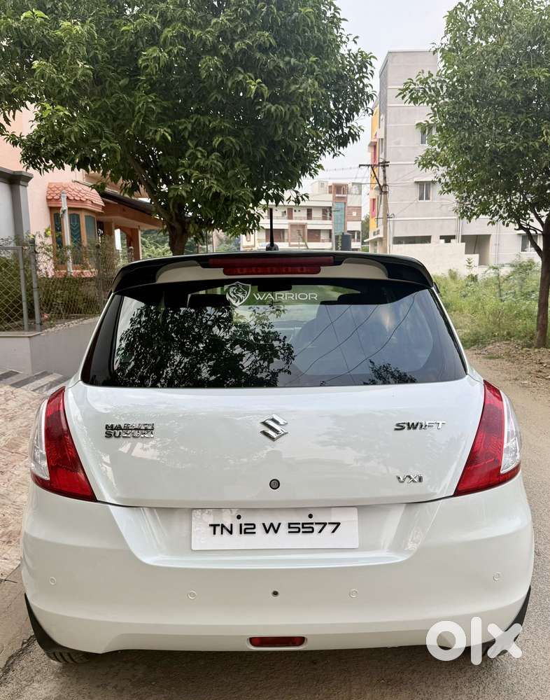 Maruti Suzuki Swift Vxi Optional, 2018, Petrol