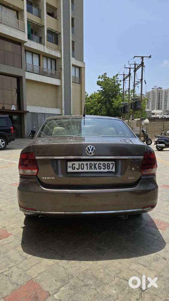 Volkswagen Vento 1.5 Tdi Highline Plus At, 2015, Diesel