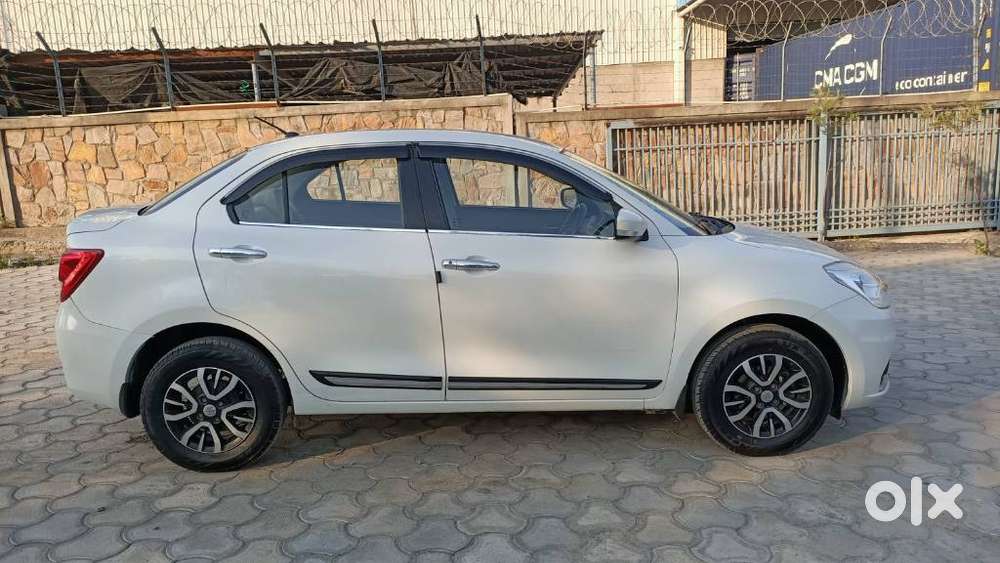 Maruti Suzuki Dzire 1.2 Vxi, 2021, Petrol