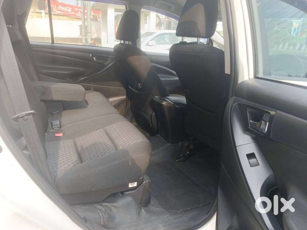 Toyota Innova Crysta 2.4 G Mt 7 Str, 2021, Diesel