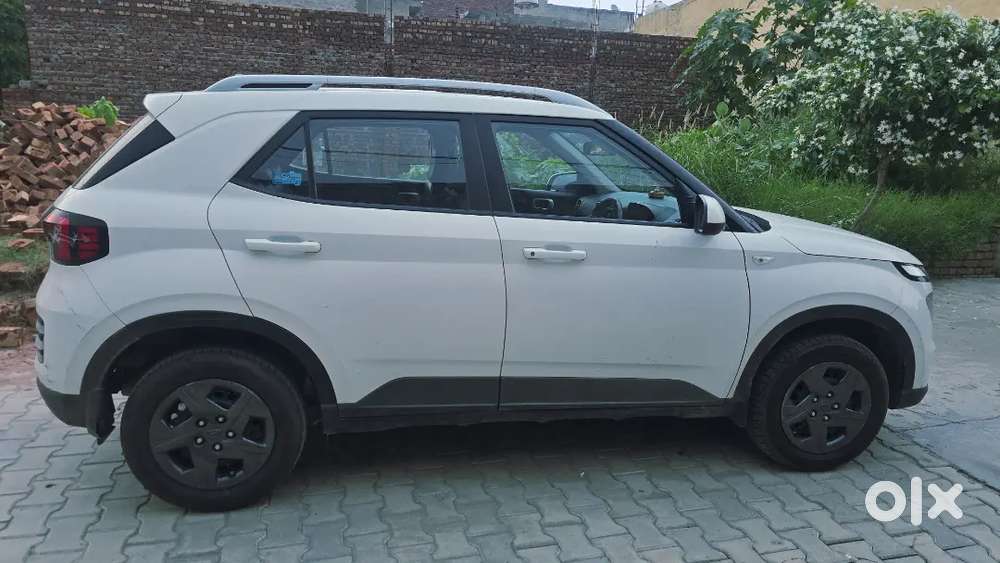 Hyundai Venue 1.2 Petrol 2023