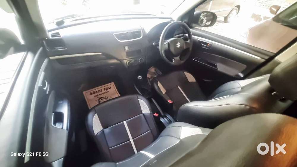 Maruti Suzuki Swift Lxi Optional-o, 2017, Petrol