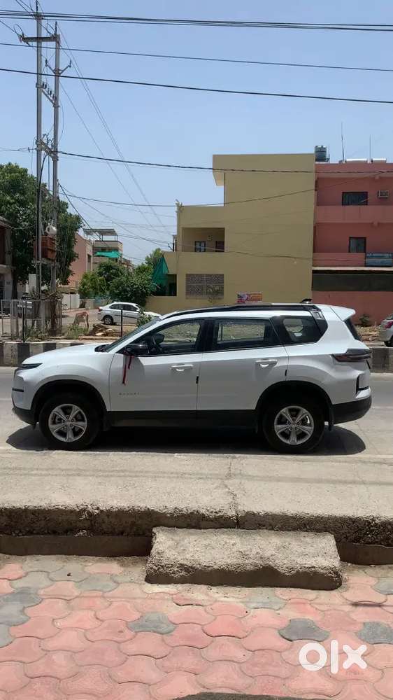 Tata Safari Pure Plus 2026 Diesel