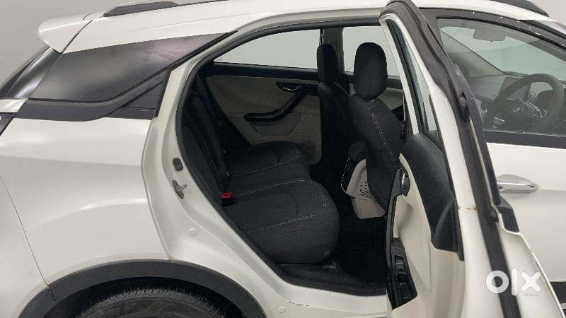 Tata Nexon 1.2 Revotron Xz Plus, 2022, Cng & Hybrids