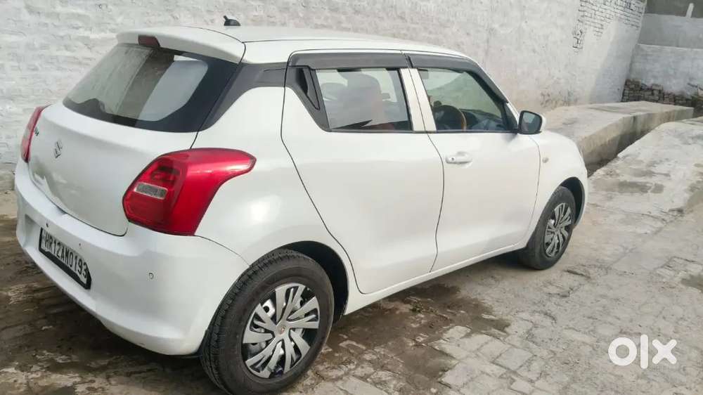 Maruti Suzuki Swift Lxi 2021 Petrol Manual 100000 Km