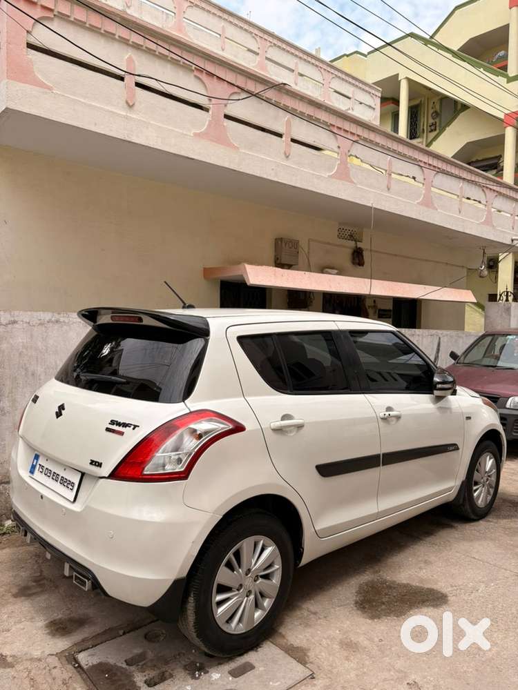 Maruti Suzuki Swift 2015 Zdi Push Button Start