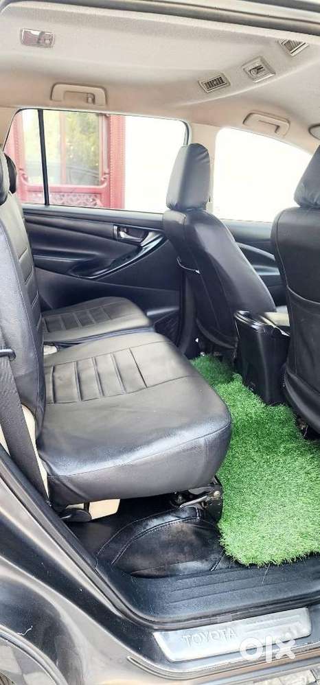 Toyota Innova Crysta 2.4 G Mt 8s, 2017, Diesel