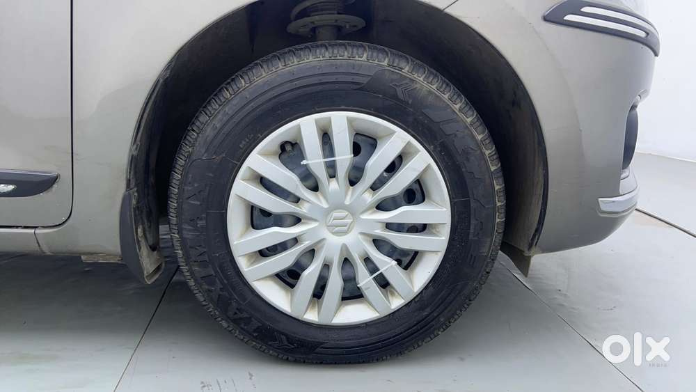 Maruti Suzuki Dzire 1.2 Vxi Amt, 2019, Petrol