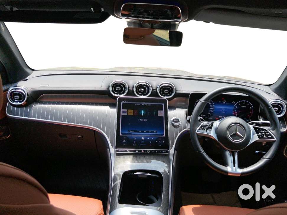 Mercedes-Benz GLC 300 4MATIC, 2023, Petrol