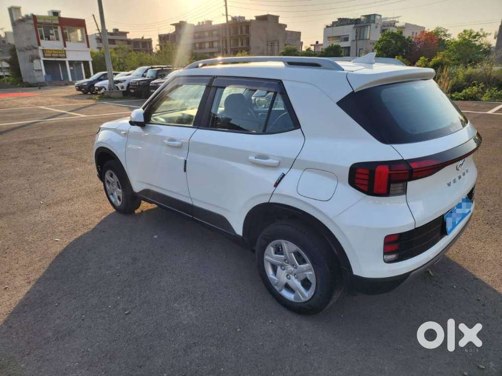 Hyundai Venue S Mt 1.2 Kappa, 2022, Petrol