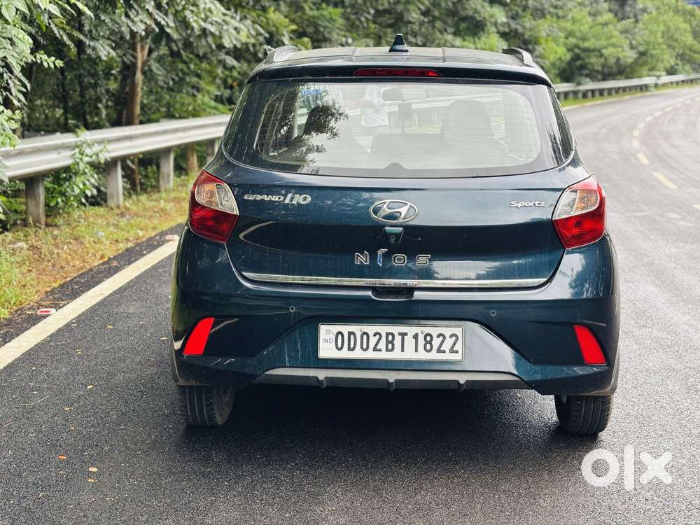 Hyundai Grand I10 Nios Sportz 1.2 At, 2021, Petrol