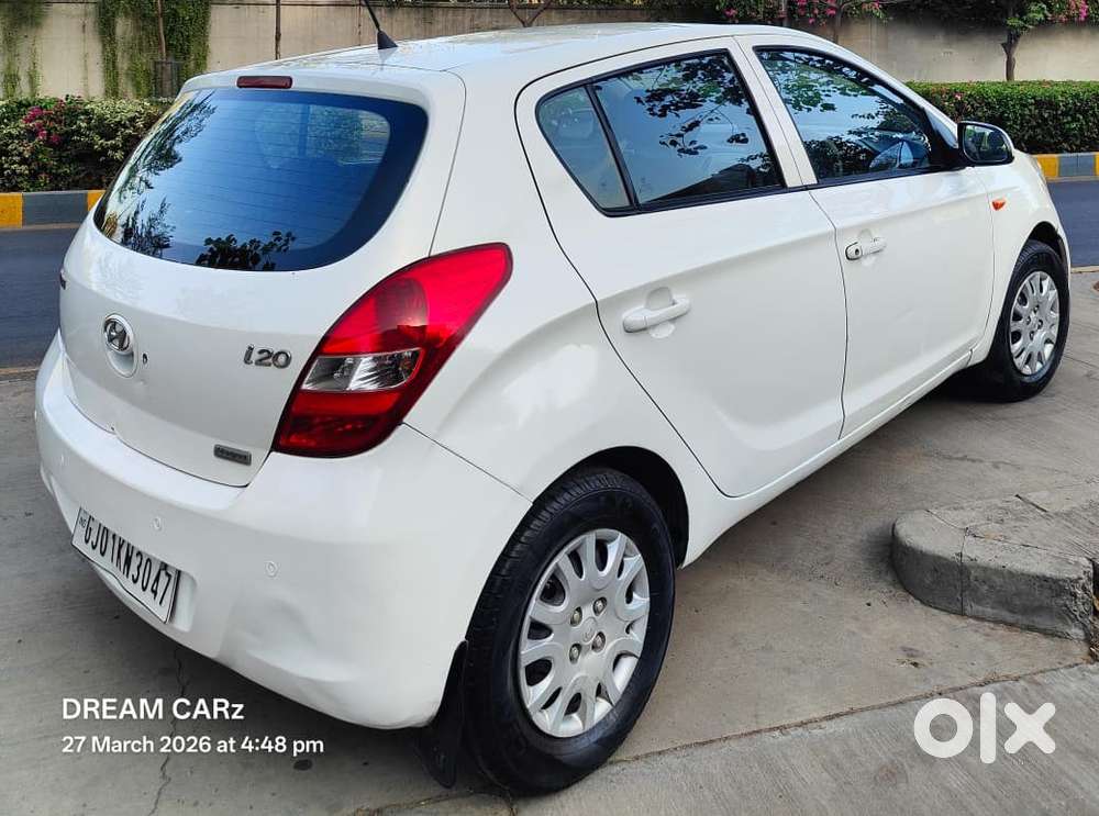 Hyundai I20 2012-2014 Magna Optional 1.2, 2012, Cng & Hybrids