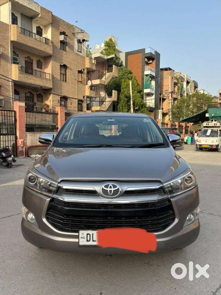 Toyota Innova Crysta 2.8z Automatic, 2017, Diesel