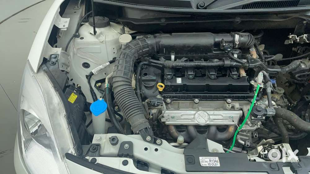 Maruti Suzuki Dzire 1.2 Vxi, 2022, Petrol