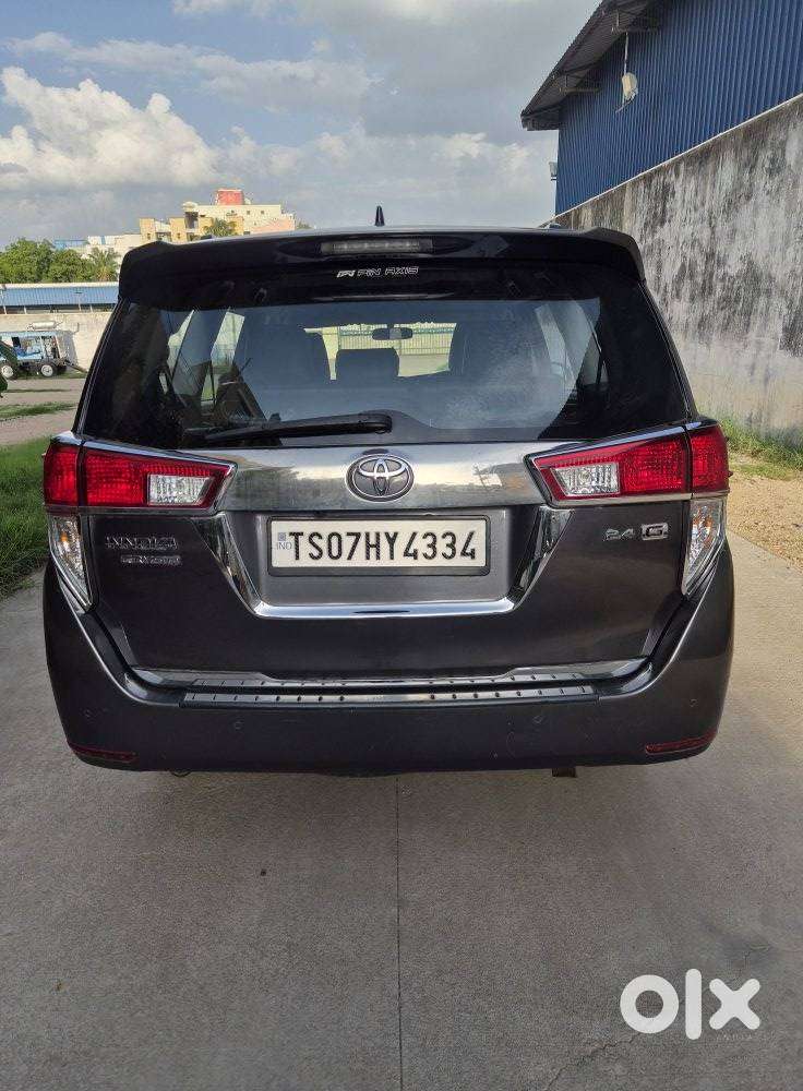Toyota Innova Crysta 2.4 G Plus Mt 8 Str, 2021, Diesel