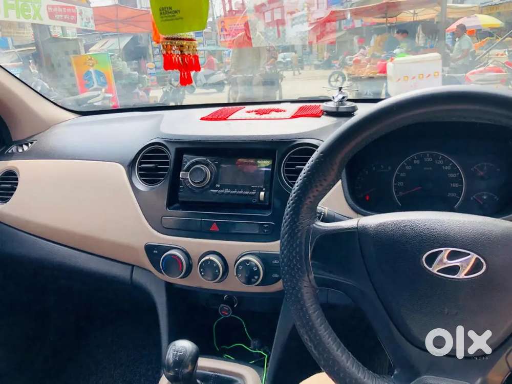 Hyundai Grand I10 2016 Diesel 82000 Km Driven