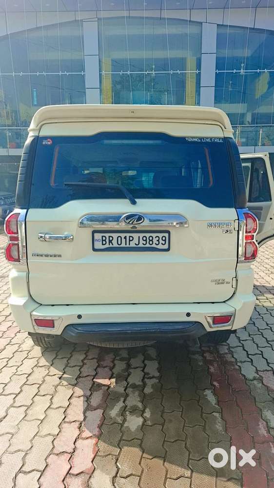 Mahindra Scorpio