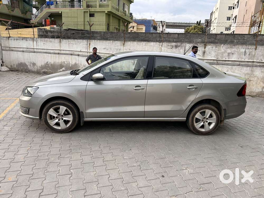 Skoda Rapid 1.6 MPI Style, 2017, Petrol