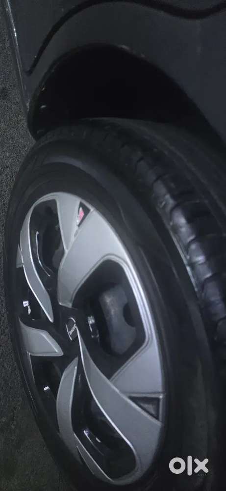 Maruti Suzuki Ertiga 2018 Diesel 119050 Km Driven Smart Hybrid