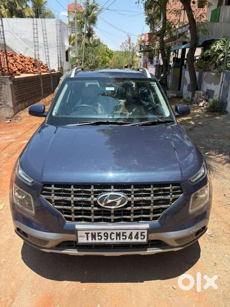 Hyundai Petrol Manual 2022