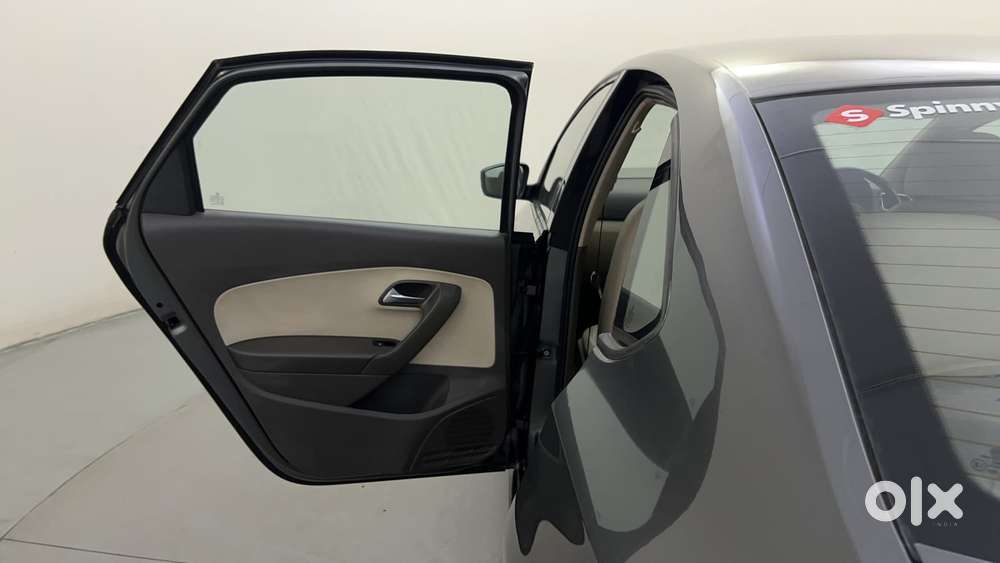 Volkswagen Vento 2010-2013 Petrol Highline, 2014, Petrol