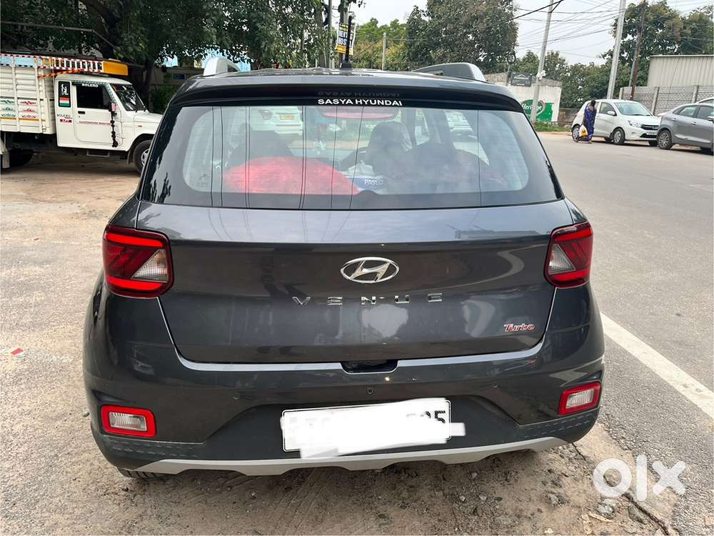Hyundai Venue Petrol 2021