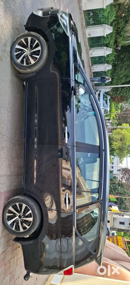 Toyota Innova Crysta 2.4 Zx Mt, 2024, Diesel