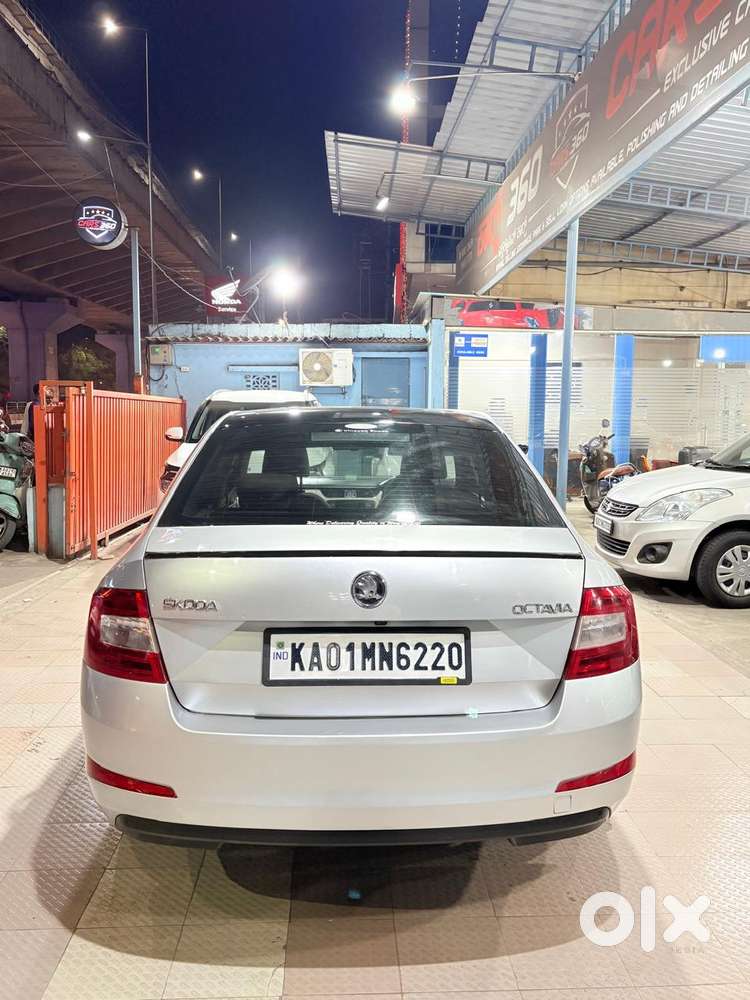 Skoda Octavia Style Plus 1.8 Tsi At, 2016, Petrol