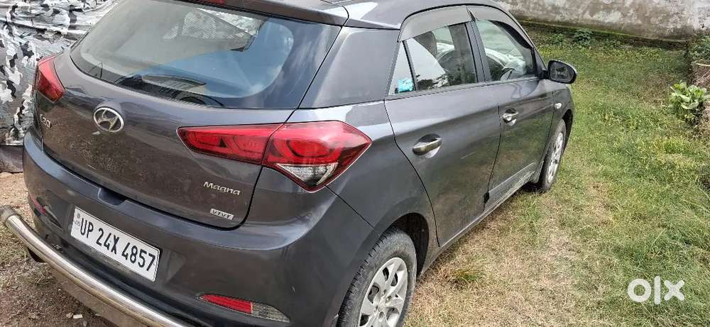 Hyundai I20 Magna Petrol 2015 Well Maintsined And In Best Condition