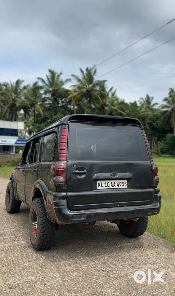 Mahindra Scorpio Classic 2007