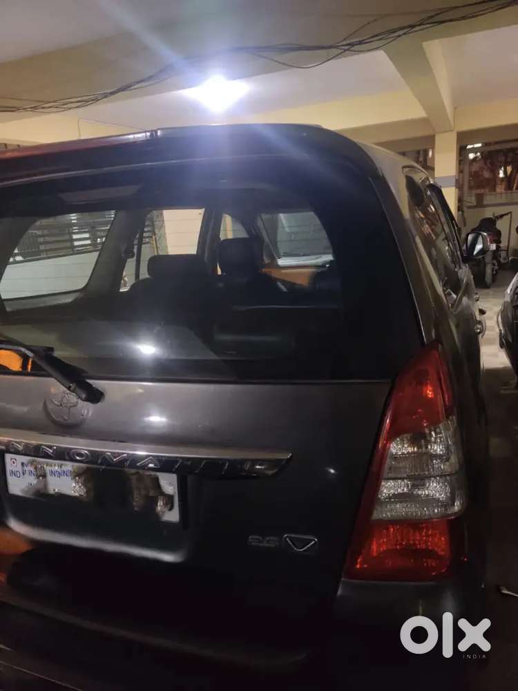 Toyota Innova 2012 Diesel 120000 Km Driven