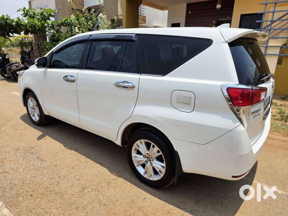 Toyota Innova Crysta 2.4 Z 7 Str, 2016, Diesel